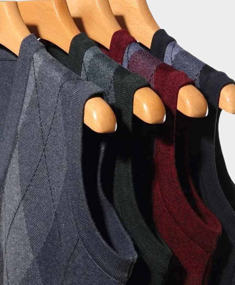 Pull académique basique - Leviana