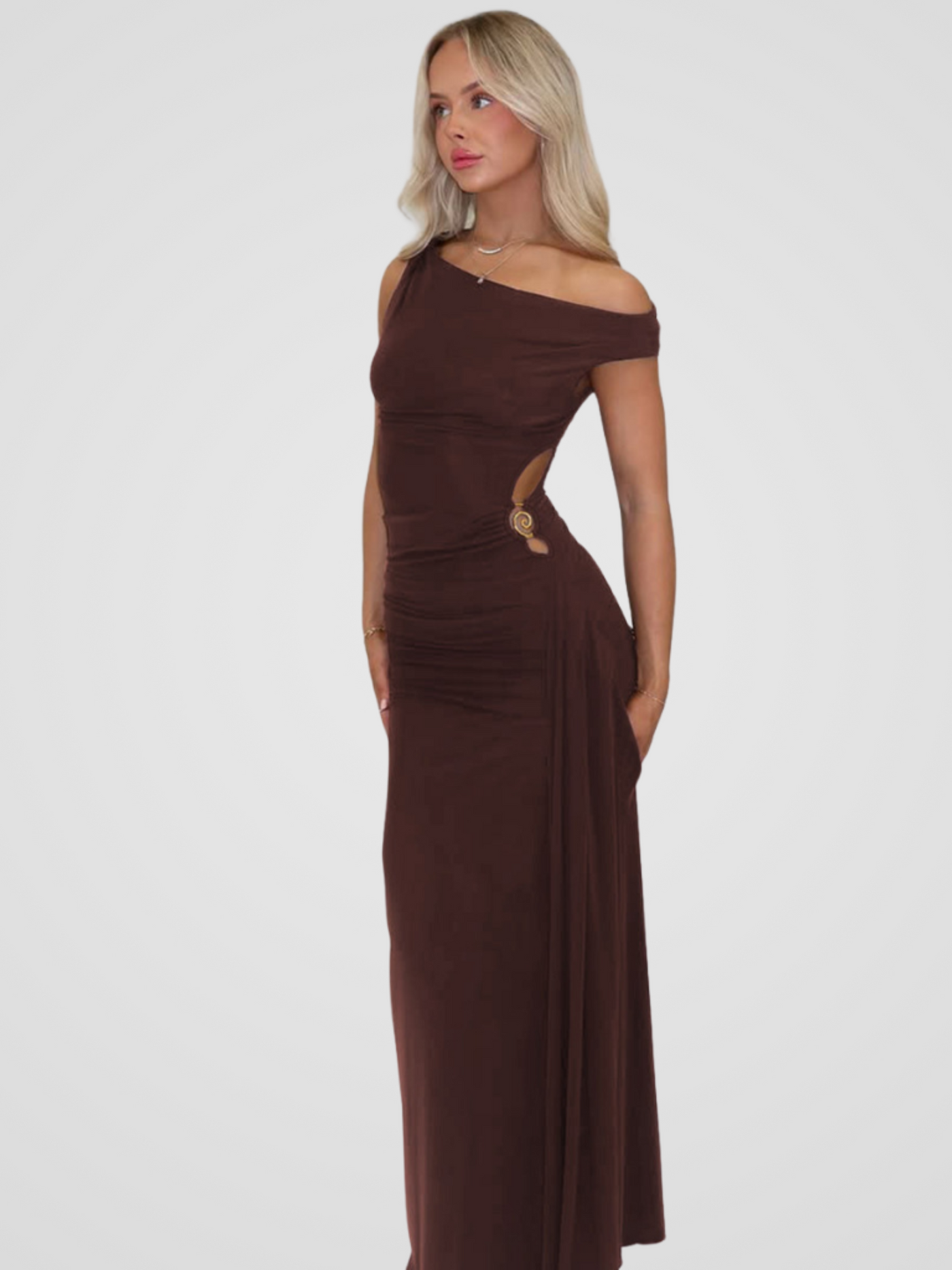 ROBE ÉLÉGANTE POISE