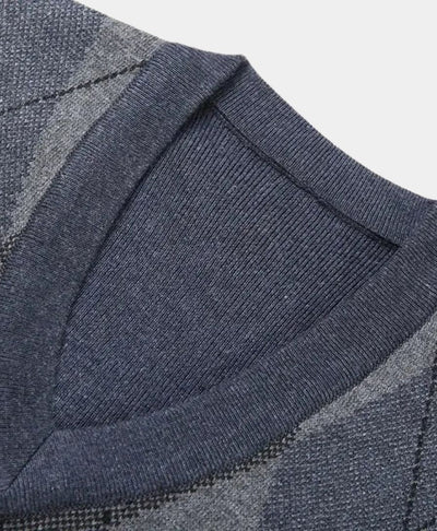 Pull académique basique - Leviana