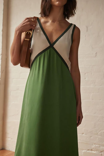 Élena | Élégante robe midi sans manches