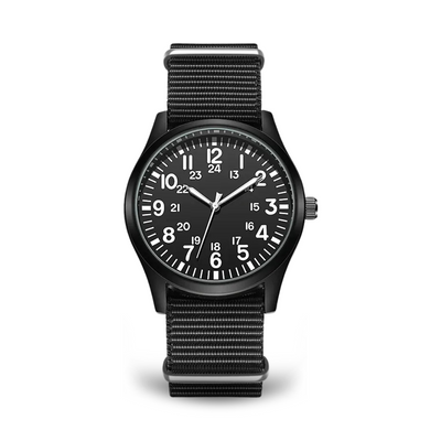 Montre Militaire™ – Robuste et Fiable pour l’Aventure