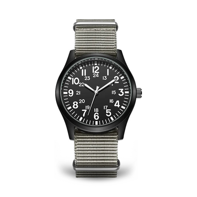 Montre Militaire™ – Robuste et Fiable pour l’Aventure
