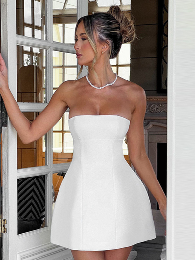 ROBE MINI SANS ÉPAULES LUXUEUSE