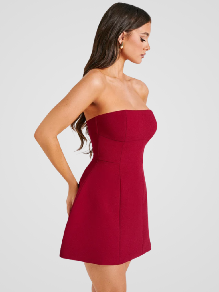 ROBE MINI SANS ÉPAULES LUXUEUSE