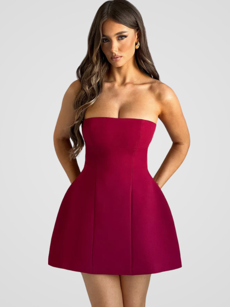 ROBE MINI SANS ÉPAULES LUXUEUSE