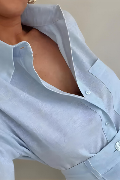 Febe | Élégante tenue à boutons stylés