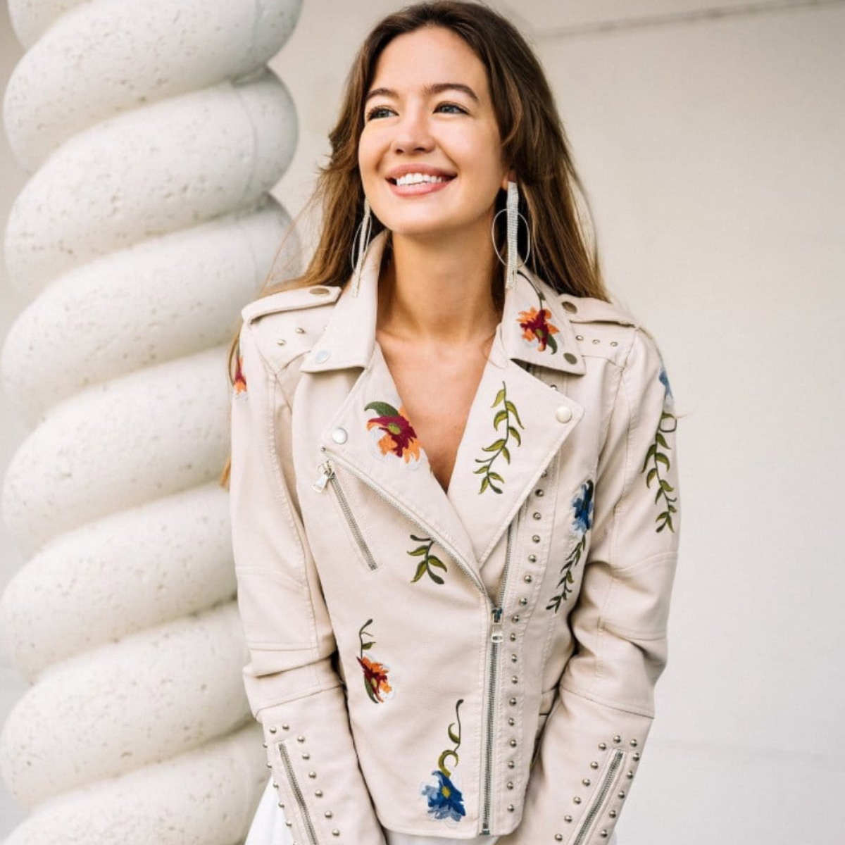 Livia™ | Veste avec broderie florale rétro