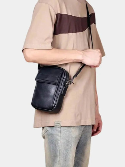 Sac à bandoulière en cuir essentiel - Leviana
