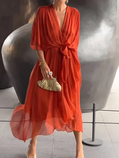 Alice | Robe élégante à col en V