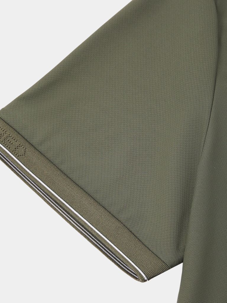 Polo St. James – Leviana