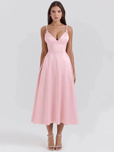 Tiffany™ | Robe en Satin Luxe avec Bretelles Spaghetti