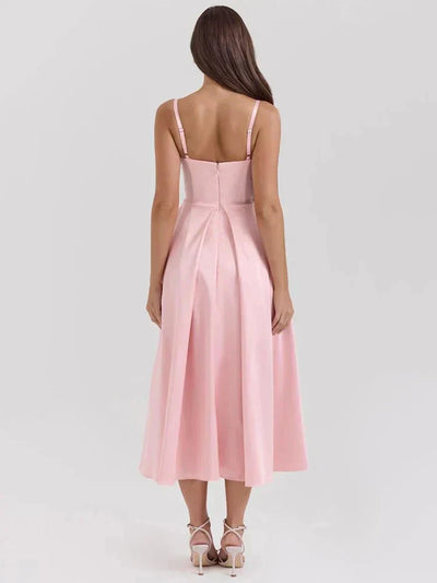 Tiffany™ | Robe en Satin Luxe avec Bretelles Spaghetti