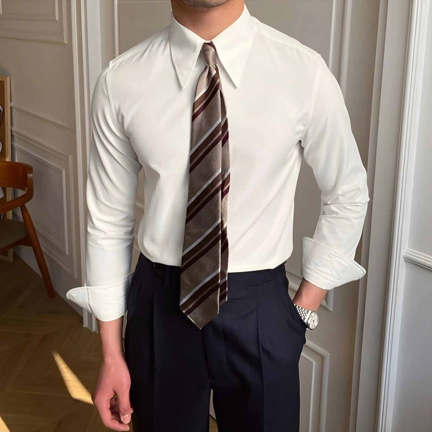 Chemise Élégante avec Col Conique - Leviana